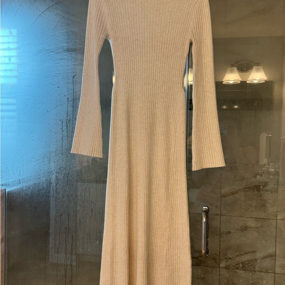 Elegant Cream Ribbed Knit Dress